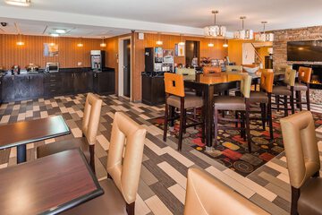 Breakfast/Coffee Service 15 of 20