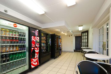 Vending machine