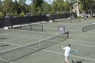 Tennis court