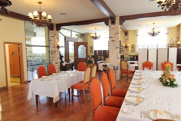 Food court