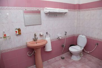 Bathroom amenities