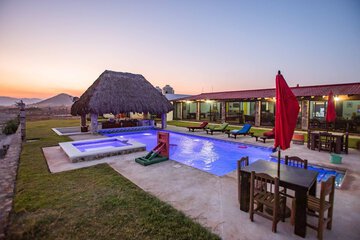 Poolside bar
