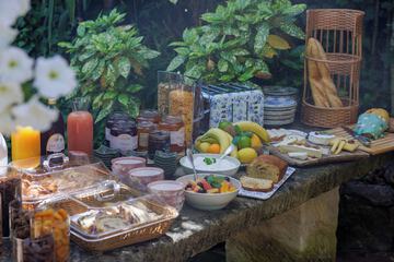 Breakfast buffet