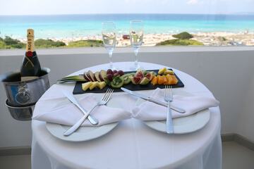 In-room dining
