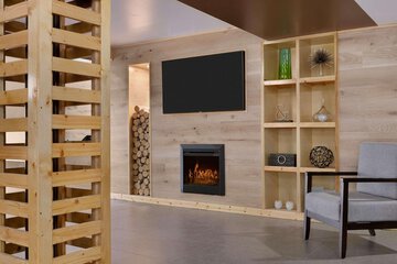 Hotel Interior 9 of 28