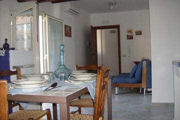 Photo 60