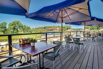 Sundeck