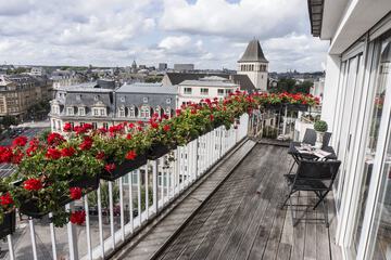 Rooftop terrace