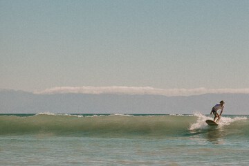 Surfing/boogie boarding
