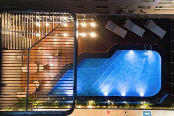 Rooftop pool
