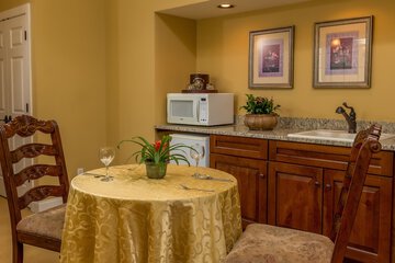 Private kitchenette