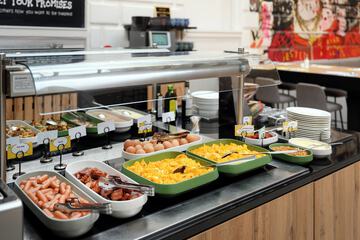 Breakfast buffet