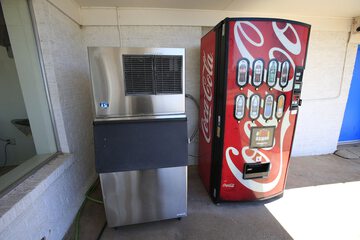 Vending machine