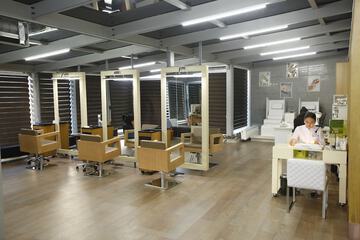 Nail salon