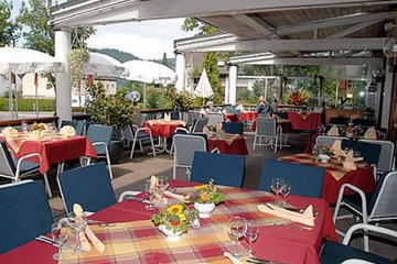 Sundeck
