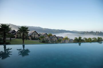 Infinity pool