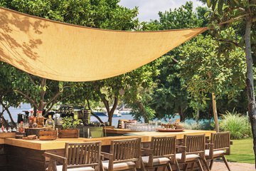 Beach bar