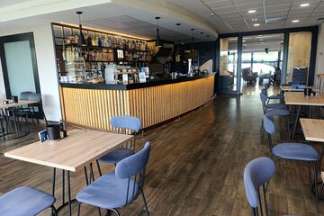 Coffee shop