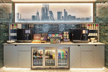 Snack bar