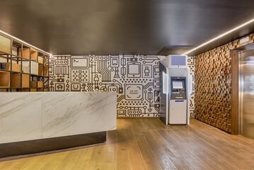 ATM/banking on site
