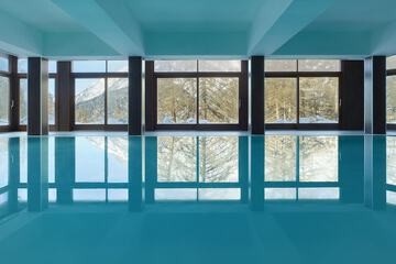 Rooftop pool