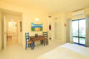 guest_rooms