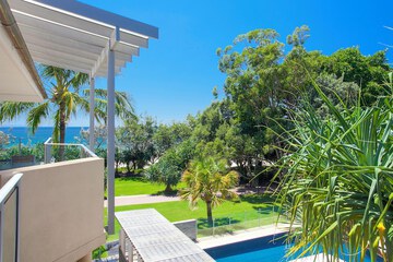 Beach/ocean view