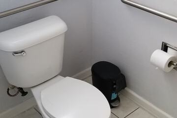 Room 12 of 23