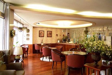 Coffee shop