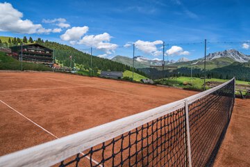 Tennis court