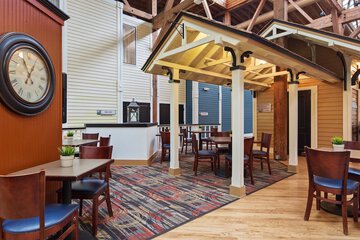 Breakfast/Coffee Service 15 of 21