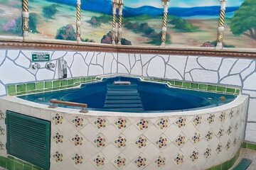 Private spa tub