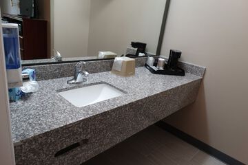 Bathroom amenities
