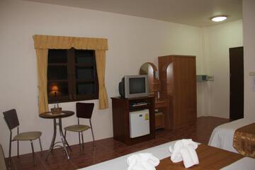 Photo 5