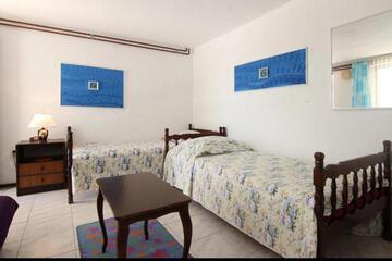 Photo 49