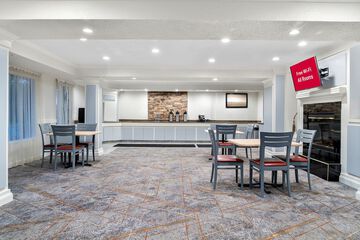 Breakfast/Coffee Service 48 of 53