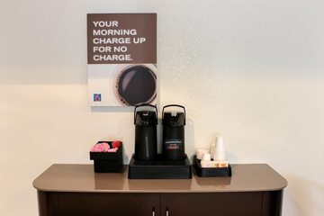 Breakfast/Coffee Service 43 of 47