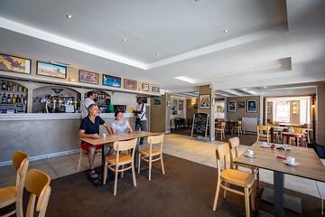 Cafe