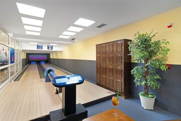 Bowling