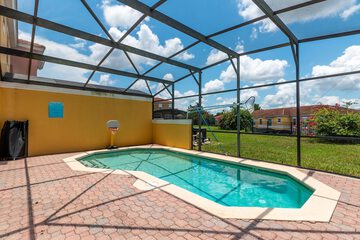 Private pool