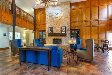 Hotel Interior 9 of 35