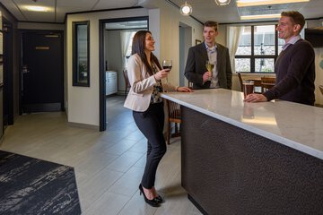 Lobby lounge
