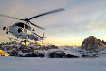 Helicopter/plane tours