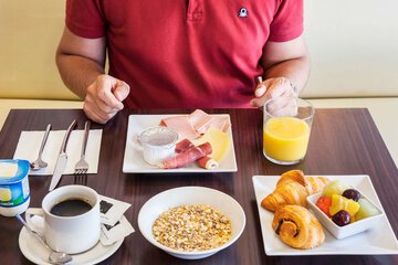 Breakfast meal