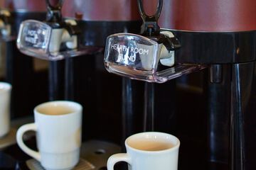 Breakfast/Coffee Service 67 of 81