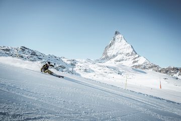 Skiing