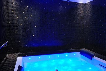 Jetted tub