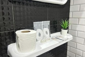 Bathroom amenities