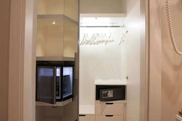 Room amenity