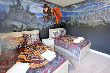 Children's theme room